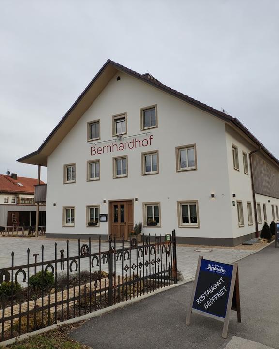 Bernhardhof